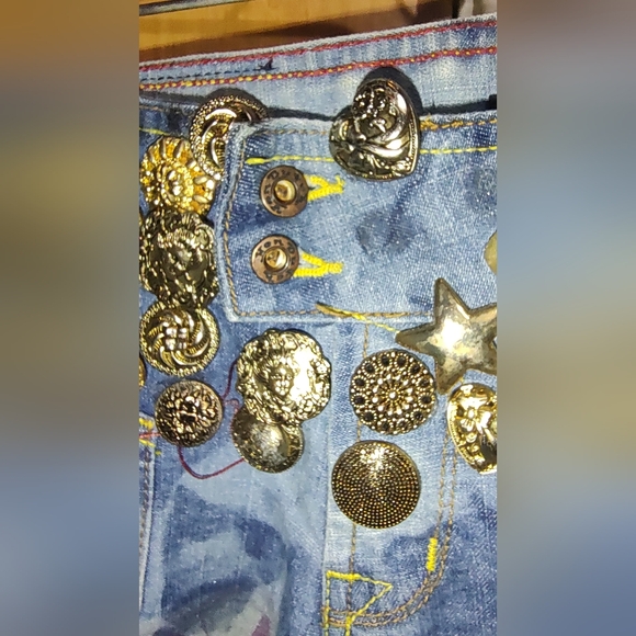 Von Dutch Originals Kustommade Jeans Womens w/Metal Accents Vogue Graffiti Sz 27 - Picture 5 of 16